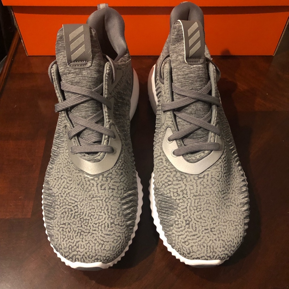 Adidas grey running sneakers sz 7